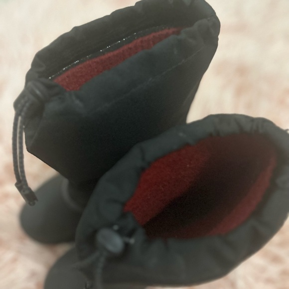 Kamik snow boots - Picture 4 of 5